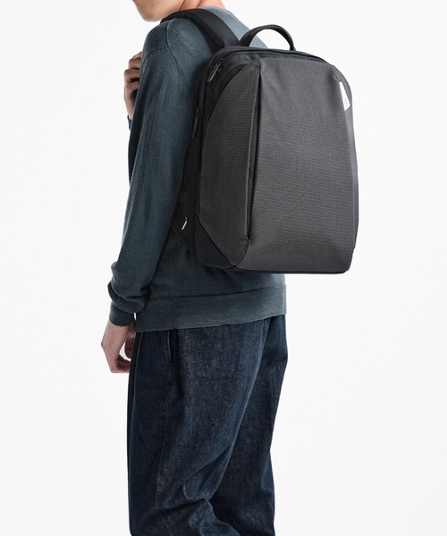 TUMI（トゥミ） デイバック リュック TUMI AXIS ミディアム・バック