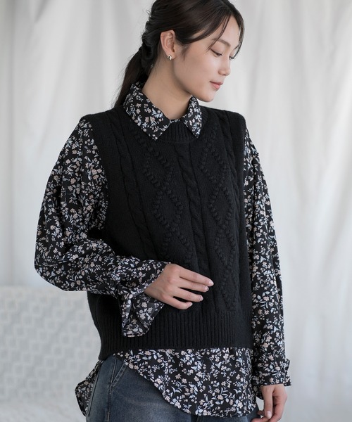 あんころもち新品　A CCORDION 黒　ベスト　ニット あんころもち様専用新品 A CCORDION 黒 ベスト ニット｜セール