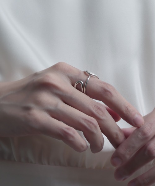 指輪 リング 「YArKA/ヤーカ」entwined curvaceous design ring 「ducube yuga2」 / 絡み合う曲線美デ 指輪