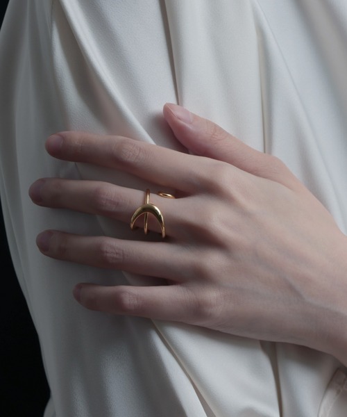 指輪 リング 「YArKA/ヤーカ」entwined curvaceous design ring 「ducube yuga2」 / 絡み合う曲線美デ 指輪