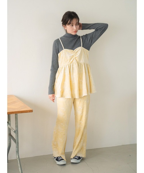 【みかん】ungrid ベロア刺繍デザインキャミ Ungrid キャミソール ベロア刺繍デザインキャミ : ZOZOTOWN
