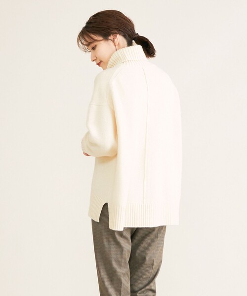 「SHARE PARK」 タートルネックニット 1 ベージュ レディース_画像2