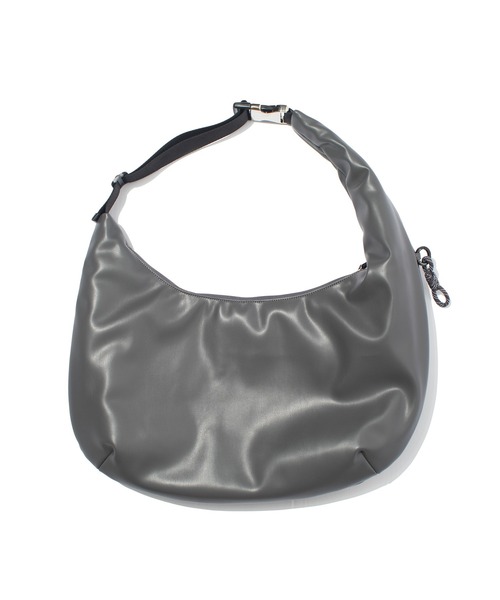 F/CE.（エフシーイー） ショルダーバッグ F/CE. TECH LEATHER BIG