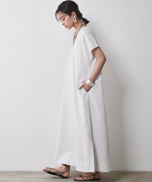 「CHIC STYLE」 半袖ワンピース 4L ホワイト レディース_画像2