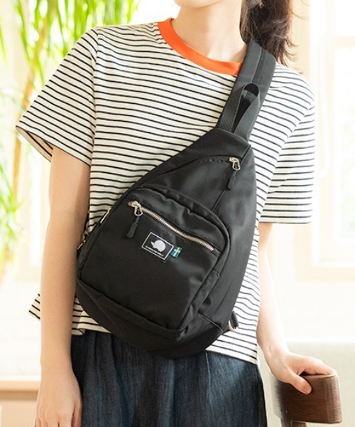 ★新作★スーちゃん＆うさぎ　リュック　ボディバッグ　ハンドメイド　グリーン系 ☆新作☆スーちゃん＆うさぎ リュック ボディバッグ ハンドメイド