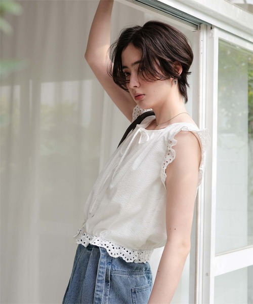【新品同様】DOLCE&GABBANAフリルトリム ノースリーブ レースブラウス titivate（ティティベイト） ブラウス シャツ レースフリル付き
