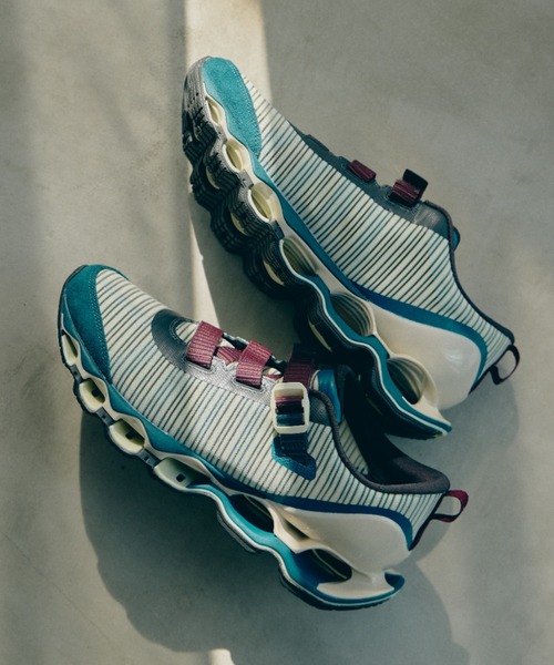 MIZUNO（ミズノ） スニーカー WAVE PROPHECY STRAP 2 D1GA260303