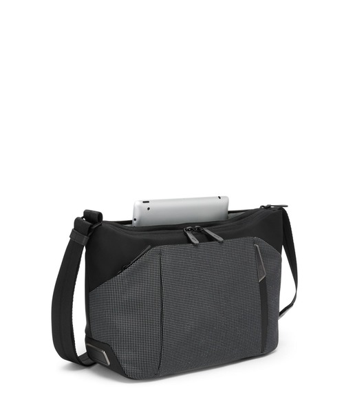 TUMI（トゥミ） ショルダーバッグ TUMI AXIS ミディアム・クロスボディ