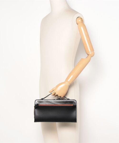 クラッチバッグ クロスラインが魅力的ダブルファスナー式セカンド