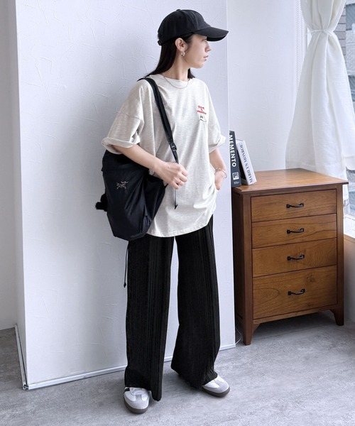 プリーツプリーツ カジュアルパンツ PLEATS PLEASE ISSEY MIYAKE（カジュアルパンツ）のフリマ
