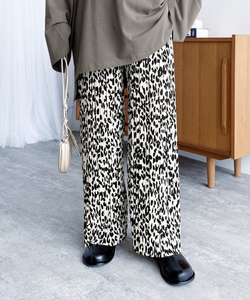 reca（レカ） パンツ 迷わず着れる！大人のセミワイドプリーツパンツ