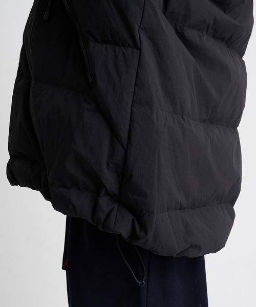 【リーバイス×ホワイトマンウンテニアリング】ダウンジャケット Sサイズ WHITE MOUNTAINEERING ダウンジャケット ダウン 「White