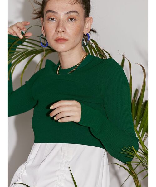 極美品 フレアショートニットトップ UN3D UN3D.（アンスリード）の「フレアショートニットトップ（ニット