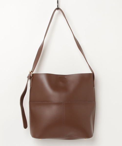 ❤️極上 美品 トートバッグ、ショルダーバッグ❤ セール】リングデザイン 合皮 フェイクレザー ワンハンドル
