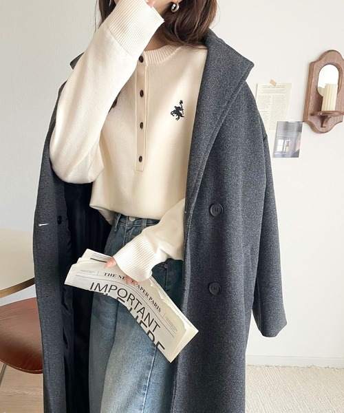 Java ニット セーター 「JaVaジャバコラボ」顔周りスッキリ＆胸元刺繍