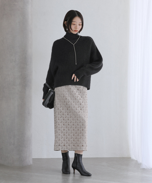 La TOTALITE（ラ トータリテ） スカート ジオメトリックレースタイト