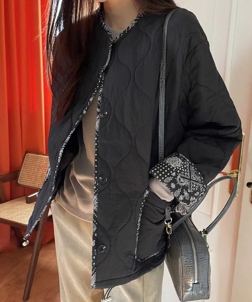 ジャケット・アウター HANA Aelina ジャケット ノーカラージャケット 花柄切り替えキルティング