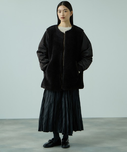 ドラッグストアーズ★ノーカラー中わた入りコート★ブラック VICKY（ビッキー） ノーカラーコート コート ボア切替ノーカラーミドル