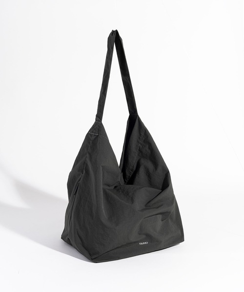 YAHKI（ヤーキ） ショルダーバッグ バッグ NYLON ブランドロゴ トート
