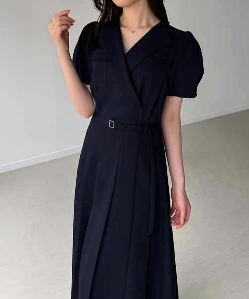 JUNOAH（ジュノア） ワンピース 半袖 ベルト付きタックフレアノー