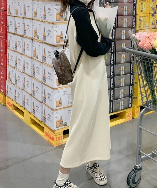 真っ白✨コットンワンピース(*´艸｀*)✨付け襟✨な〜ちゃん御予約✨ 真っ白✨コットンワンピース(*´艸｀*)✨付け襟✨な〜ちゃん御