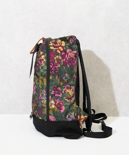【新品タグ付】グレゴリーGREGORY花柄　バックパック リュック ファインデイ GREGORY デイバック リュック 「GREGORY/グレゴリー」ファイン