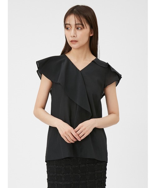 FRAY I.D - 新品 タグ付き fray i.d ♡ ラッフルドロストブラウス 23ss 新作！ラッフルドロストブラウス | FRAY I.D | ショップブログ
