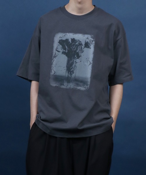 ANPAS tシャツ Vintage-like Flower Design Print T-Shirt