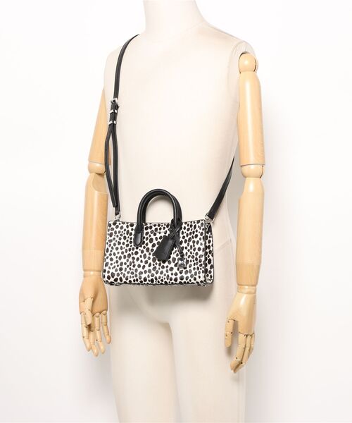 Michael Kors ロゴプリント ショルダーバッグ MICHAEL KORS ロゴプリント ショルダーバッグ - メルカリ