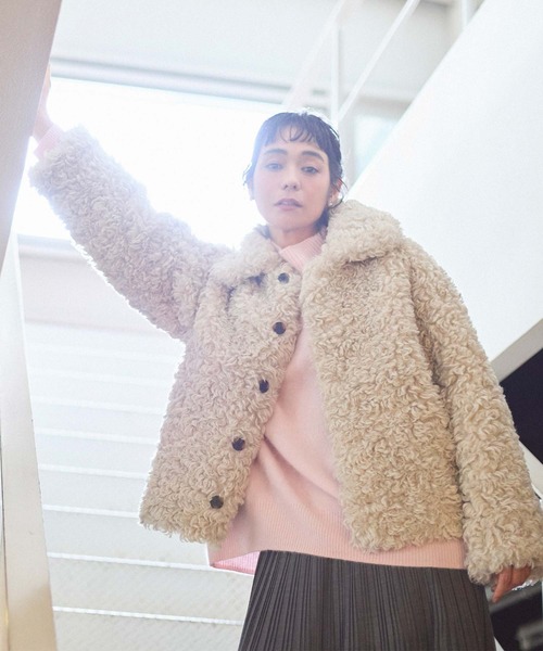 Gready Brilliant（グレディブリリアン） コート アウター カーリー