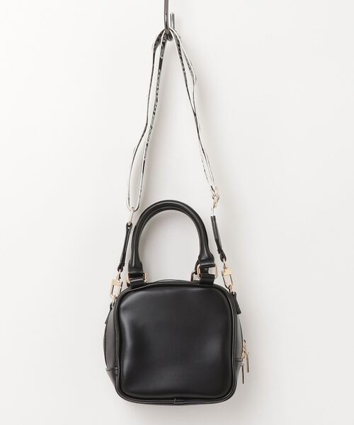 「Guess」 2WAYバッグ ONE SIZE ブラック レディース