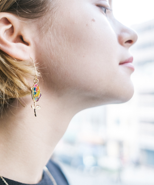 rehacer（レアセル） ピアス : Stained glass Rose Hook Pierce Made