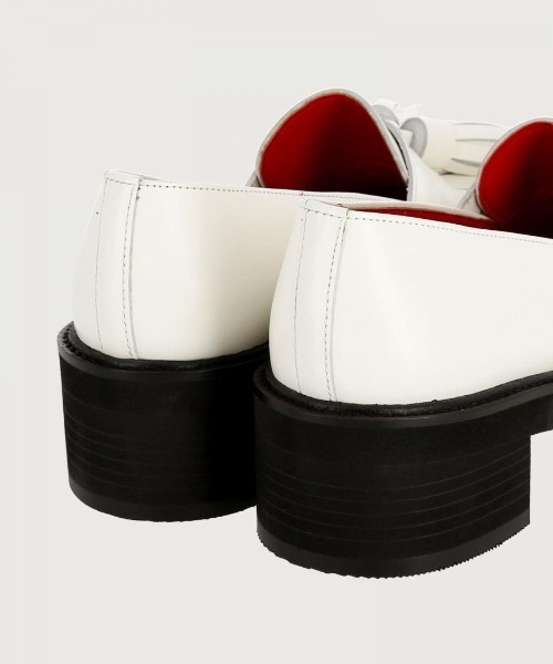 〈美品〉G.V.G.V. 厚底ローファー G.V.G.V. ローファー LEATHER BIG TASSEL LOAFERS レディース