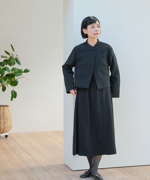 Neina セレモニースーツ セットアップ 「喪服・礼服」洗える防しわ前