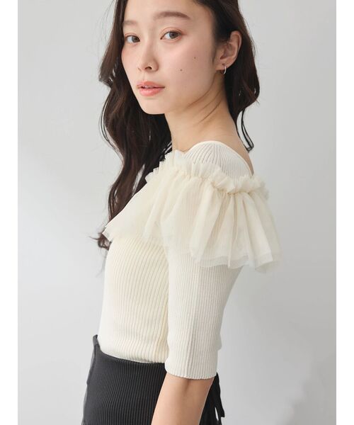 美品 23SS CFCL シーエフシーエル  LATTICE TOP 2 ワッフル編み地 ハイネック ノースリーブ ニット セーター カットソー グリーン レディース earth music&ecology ニット セーター デコルテチュールニット