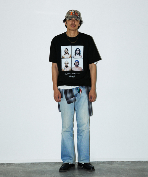 レッドホットチリペッパーズ by ロス・ハルフィン Tシャツ アンソニー レッドホットチリペッパーズ by ロス・ハルフィン プリント T