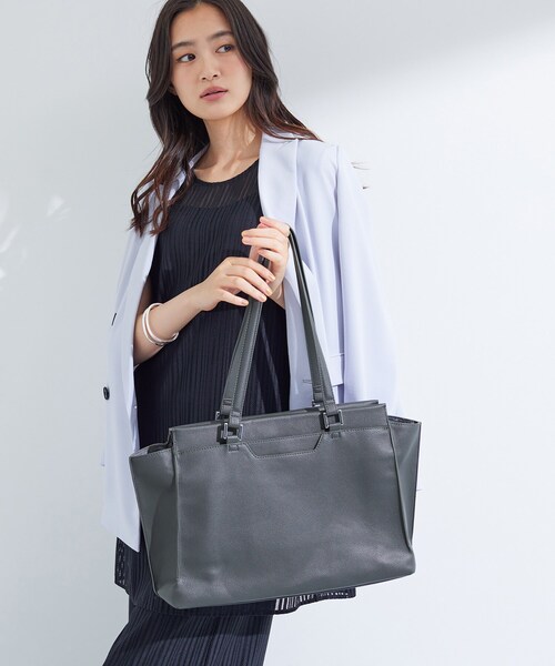 INDIVI（インディヴィ） トートバッグ 「収納力／A4サイズ対応