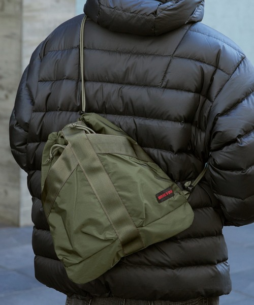 ブリーフィング　ワンショルダーナップバック　カーキー　美品 BRIEFING（ブリーフィング） ショルダーバッグ バッグ TYPE II FLIGHT