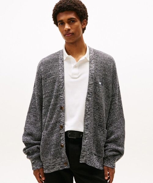 TOMMY JEANS（トミー・ジーンズ） セーター ニット リラックスバッジ