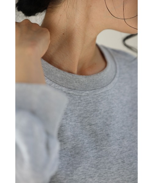 cawaii ワンピース 裾に広がる花柄の重ね着風スウェットロング