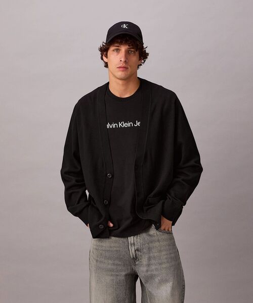 Calvin Klein（カルバン・クライン） カーディガン 「ユニセックス」V