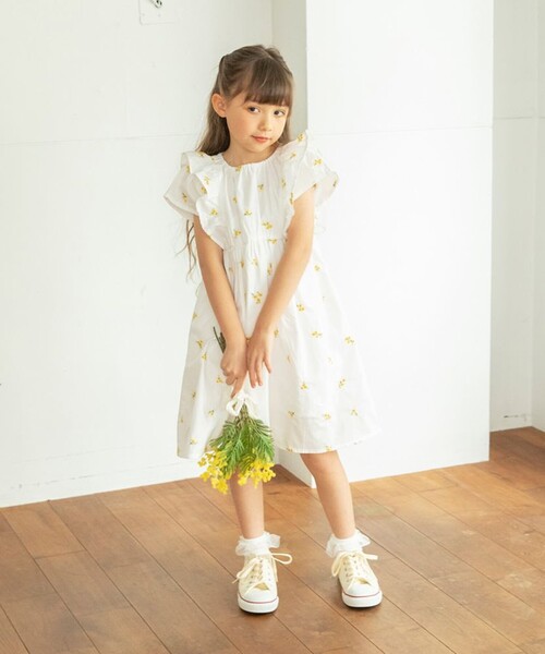 branshes（ブランシェス） ワンピース 「おそろい」花刺しゅう