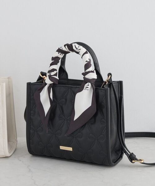 Maison de FLEUR（メゾンドフルール） ハンドバッグ スカーフ付き