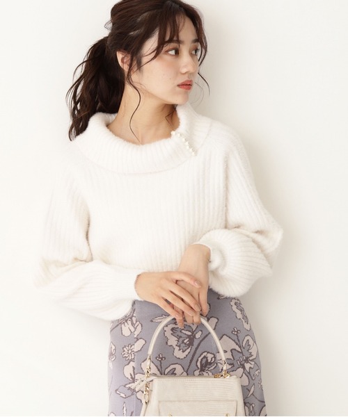 ニット 美人百花11月号 掲載商品 ｅ ルーズネックフェザーニット Zozotown Paypayモール店 通販 Paypayモール