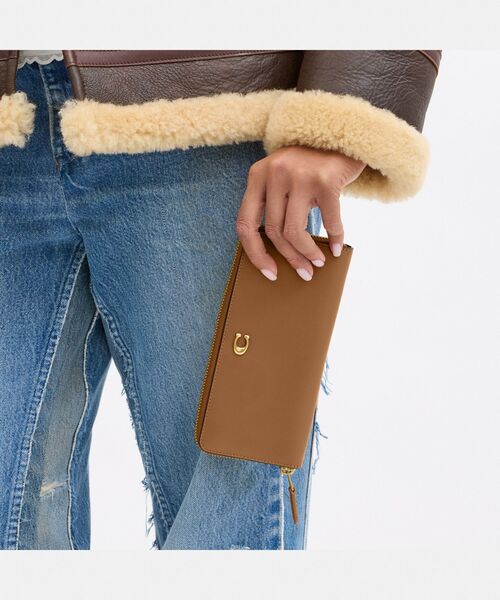 COACH エッセンシャルスリムウォレット エッセンシャル スリム アコーディオン ジップ ウォレット