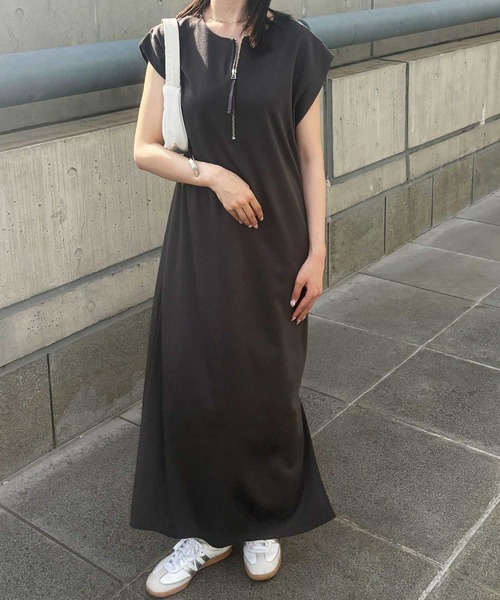 GeeRA ワンピース 「全骨格細見え」前後2WAYハーフジップ