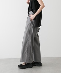 スラックス パンツ サイドフリルタックスラックス レディース｜ZOZOTOWN Yahoo!店