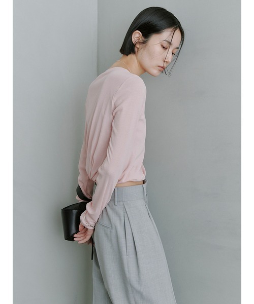 【ミースロエ】ツイスト長袖トップス シンプル クルーネック ホワイト ツイスト長袖トップス(カットソー)｜トップス｜MIESROHE