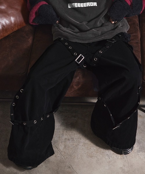 ERAR ジーンズ 「ERAR」ヴィンテージライクスプレー加工ベルトデザイン