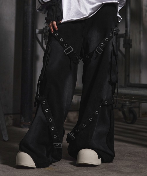 ERAR ジーンズ 「ERAR」ヴィンテージライクスプレー加工ベルトデザイン